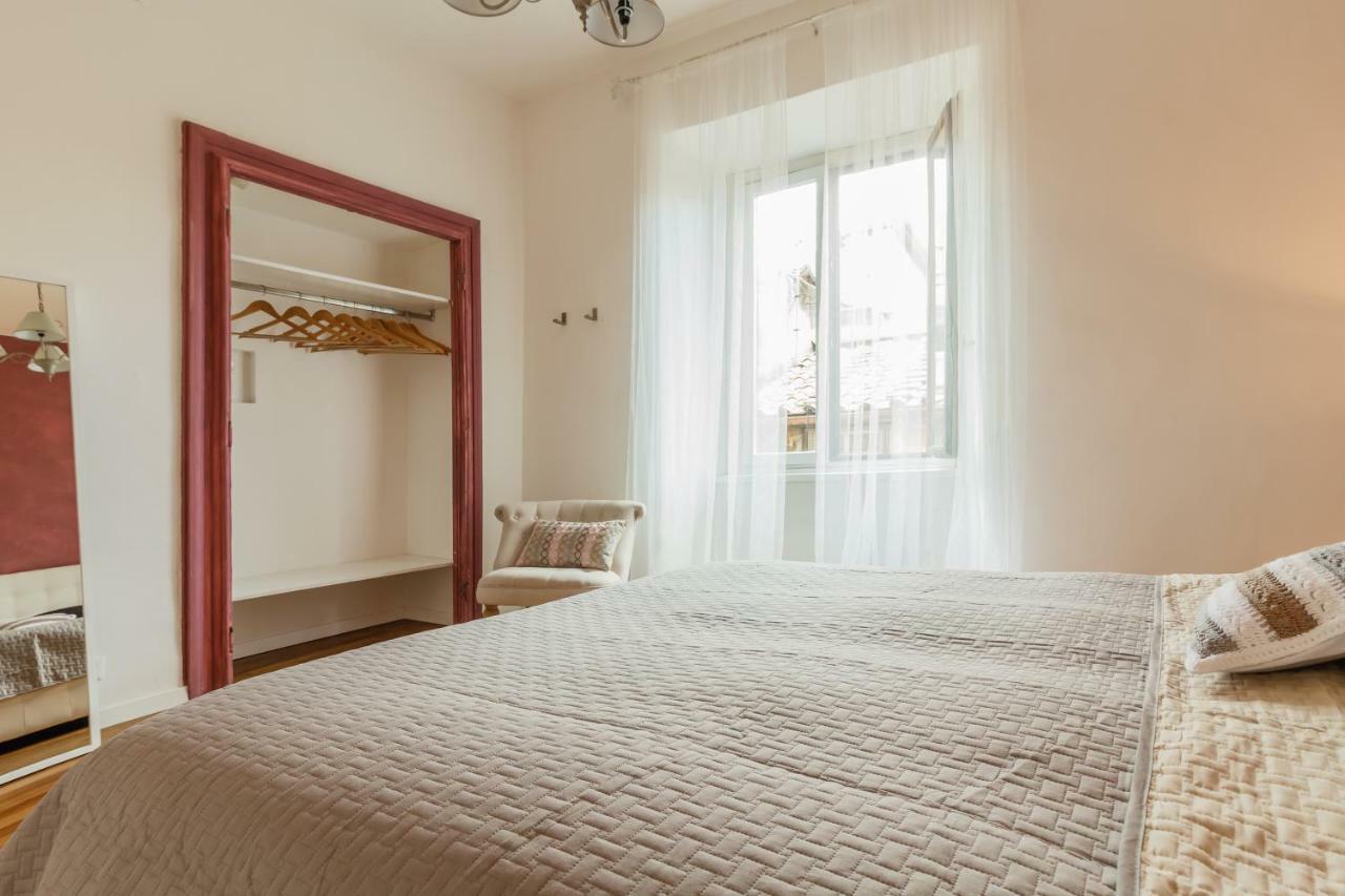 Santonofrio Apartments โรม ภายนอก รูปภาพ